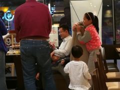 -必胜客(新辰里酒仙桥店)