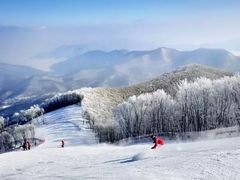 -中旅松花湖滑雪场
