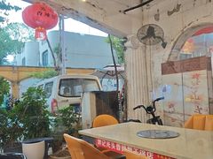 -休记光头香辣蟹干锅店(衣冠庙店)