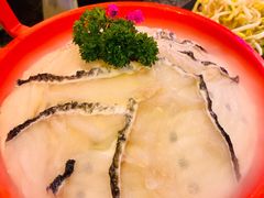 9秒黑鱼片-鮮樂門重庆美蛙鱼头火锅(恒隆店)