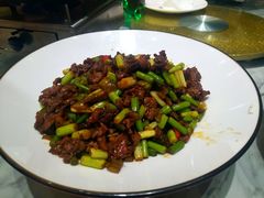 老坛酸菜牛肉-雅和睿景·商务宴·风味土窑鸡(花博汇店)