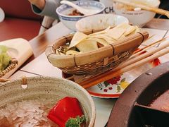 -热火朝天鲜切牛肉火锅(南强街巷店)