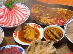 -萍姐火锅·公路夜市(武汉首店)