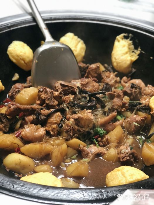 妈妈家铁锅炖(景诚园综合楼店)东北溜达鸡图片