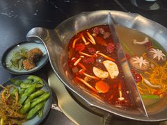 -湊湊火锅·茶憩(颐堤港店)