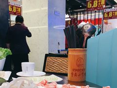 -重庆小天鹅火锅(中商广场店)