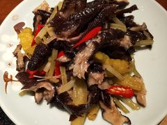 麻辣黑鸡爪-黑鸡小馆(金源店)