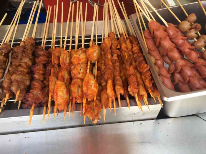 正新鸡排(下十围店)-"路过挺香的,鸡排还可以,肉串个人感觉一般.