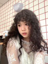 -十六番发型师事务所
