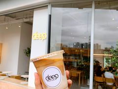 燕麦奶拿铁-DEEP COFFEE(瑞光烘焙工厂店)