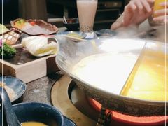 -湊湊火锅·茶憩(打浦桥日月光店)