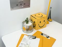 餐具摆设-一粒糖 · 潮汕小吃-海石花特色甜品