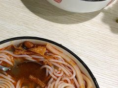 -忆螺巷螺蛳粉(步行街小巷店)