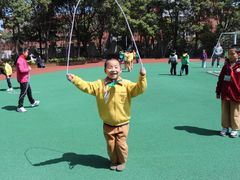 -悦动体能篮球羽毛球网球(三里河店)