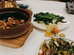 -五谷芳乳鸽王(海景店)