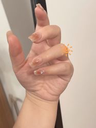 -花系美·美甲美睫精品店