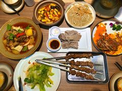 -贯贯吉·清真餐厅(浙江中路店)