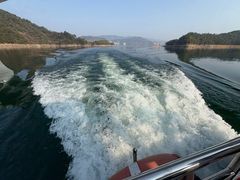 -千岛湖希尔顿休闲艇俱乐部