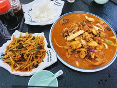 -撒拉人家.酸菜牦牛肉火锅