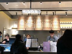 -喜茶(上海兴业太古汇店)