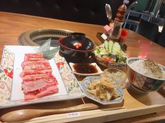 -肉魁屋·烧肉·烧鸟·酒场(高新店)