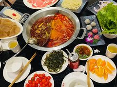 -吴记老锅底麻辣火锅(福州路店)