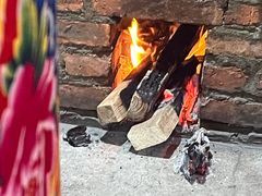 -鱼窝棚柴火铁锅炖(富山屯店)