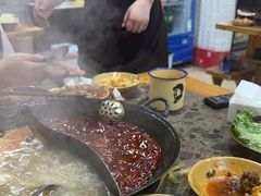 -谭记重庆老火锅(总店)