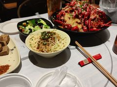 -巴厘龙虾·榜首油焖大虾(音乐学院·沿江酒馆店)