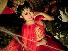 -九月鹰飞汉服摄影工作室