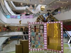 -新田360广场(上海华侨城店)