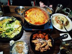 -MI WU FACTORY米屋美食工厂餐厅(绿地店)
