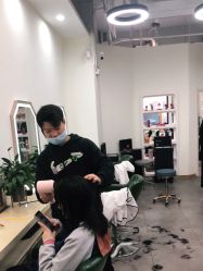 -悦·臻时美发沙龙