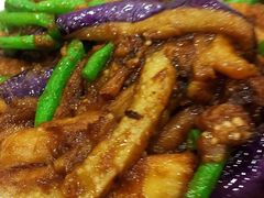 面酱茄子炒豆角-六婶西关小厨(光塔路店)