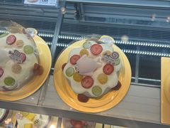 -花花卷卷·鲜食蛋糕(静安久光百货店)
