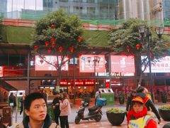 -八一好吃街·高品美食广场