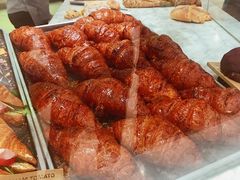 焦糖牛角包-PAPER STONE BAKERY(天环店)