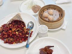 -万龙洲海鲜(大兴绿地缤纷城店)