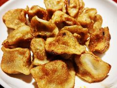 -茸梅路右拐龙虾-农家菜(松江店)