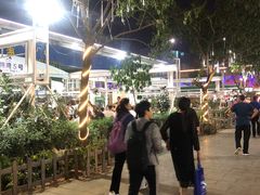 -四川小胡子海鲜(丁村万人海鲜广场店)