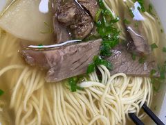 牛肉面-伊祥·敦煌楼