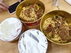 -万方圆拌粉瓦罐汤(恒茂华城店)