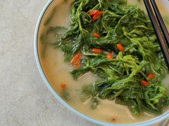 -五谷芳乳鸽王(梅沙老店)