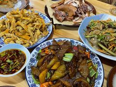 -六禾熏酱小酒馆·东北菜(海甸岛店)