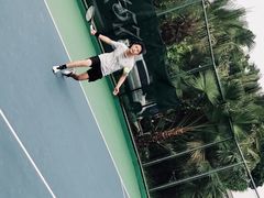 -成都高新创新角度网球俱乐部