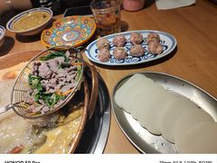 -洱火云南酸菜牛肉火锅(石景山当代商城店)