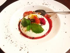 牛奶布丁-斯比特花园西餐厅(东方商厦店)