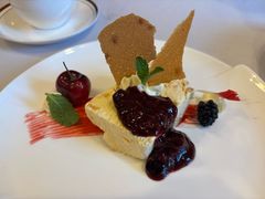 -塞纳河法国餐厅(意式风情街店)