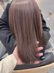 -Tloml salon