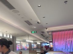 -海底捞火锅(杭州庆春路夜宵主题店)